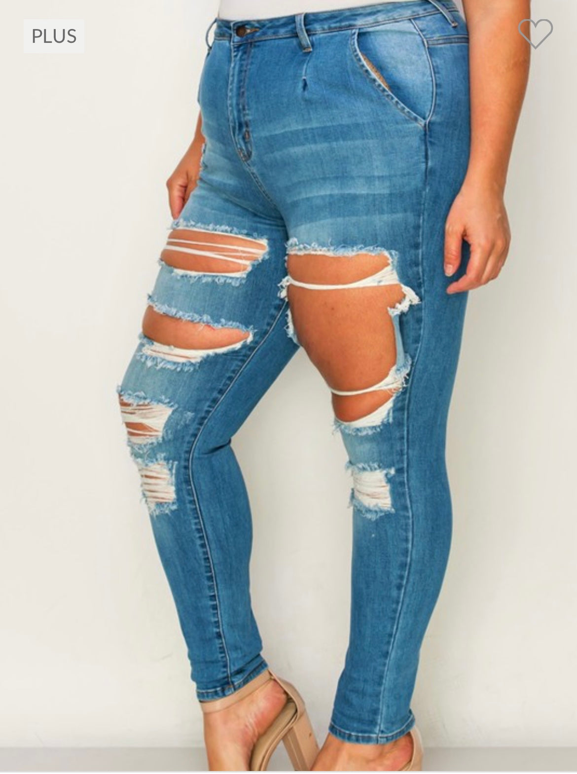 Cut Up Jeans+ (Plus)